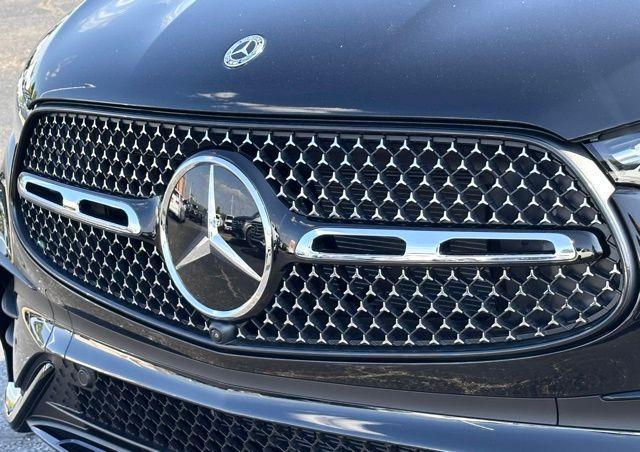 new 2026 Mercedes-Benz GLC 300 car, priced at $69,015