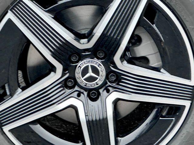 new 2026 Mercedes-Benz GLC 300 car, priced at $61,305