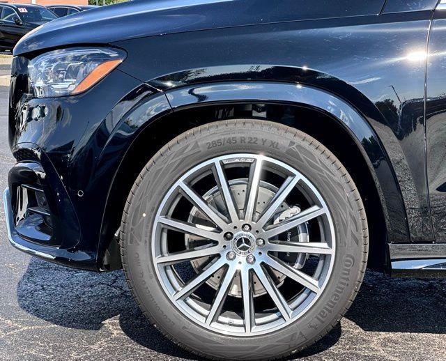new 2026 Mercedes-Benz GLS 450 car, priced at $101,545