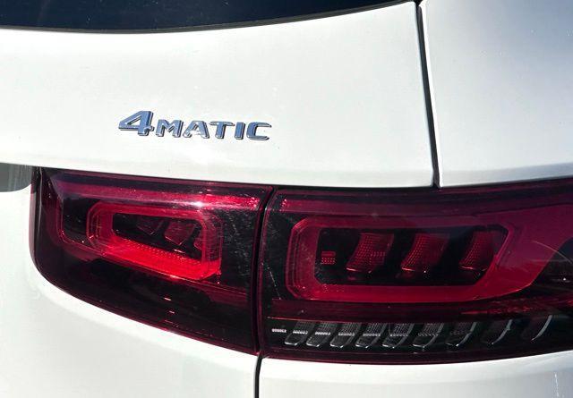 used 2021 Mercedes-Benz GLB 250 car, priced at $27,966