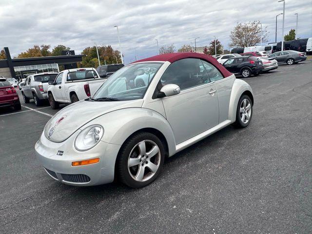 used 2009 Volkswagen New Beetle car, priced at $7,350