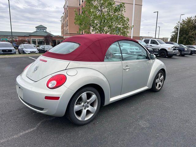 used 2009 Volkswagen New Beetle car, priced at $7,350