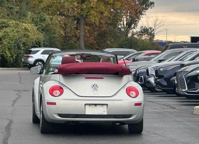 used 2009 Volkswagen New Beetle car, priced at $7,350