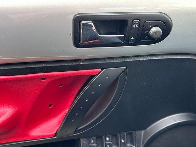 used 2009 Volkswagen New Beetle car, priced at $7,350