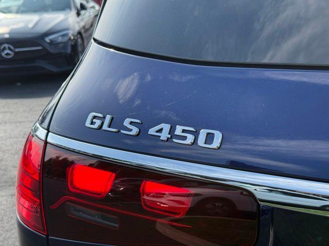 new 2025 Mercedes-Benz GLS 450 car, priced at $107,605