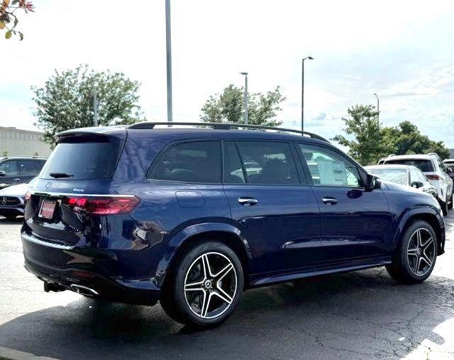 new 2025 Mercedes-Benz GLS 450 car, priced at $107,605