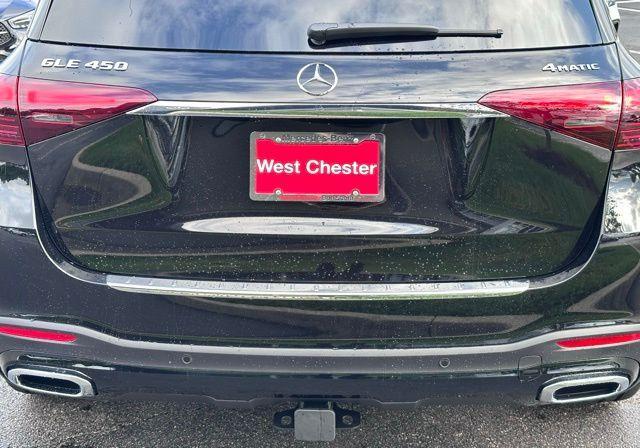 new 2025 Mercedes-Benz GLE 450 car, priced at $80,145
