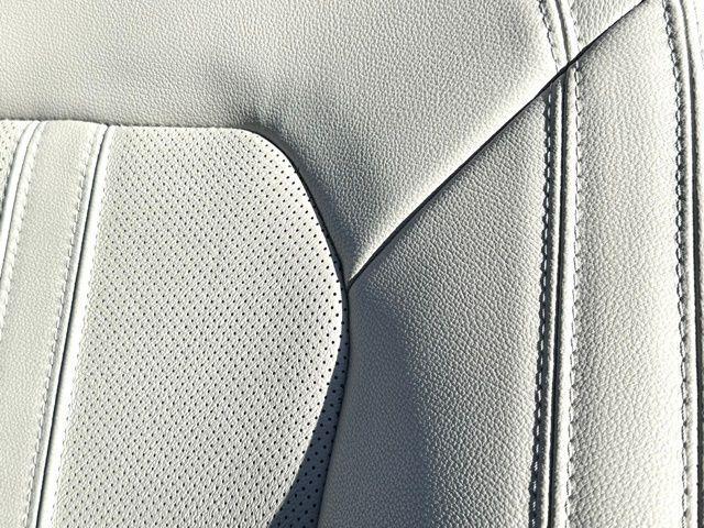 used 2022 Ford Expedition car, priced at $48,397