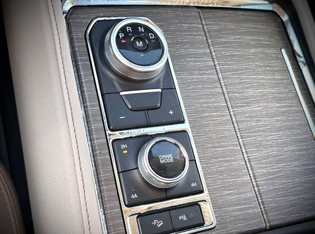 used 2022 Ford Expedition car, priced at $48,397