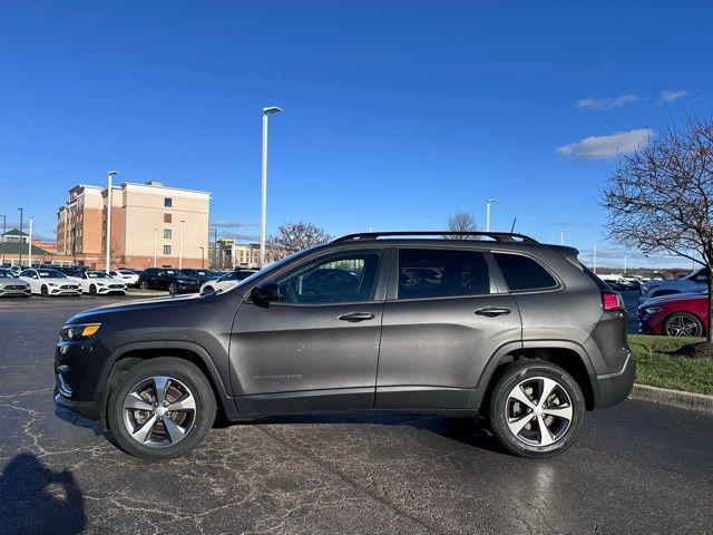 used 2022 Jeep Cherokee car, priced at $22,984
