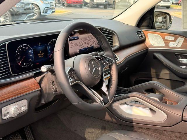 new 2026 Mercedes-Benz GLE 450 car, priced at $84,935