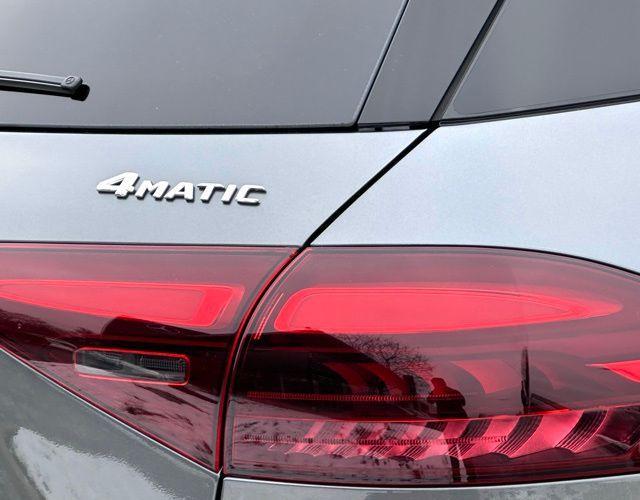 used 2025 Mercedes-Benz GLE 350 car, priced at $69,998