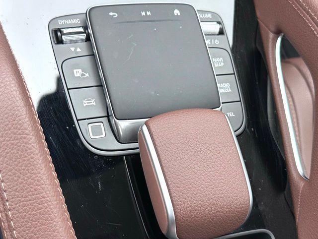 used 2025 Mercedes-Benz GLE 350 car, priced at $69,998