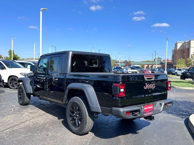 used 2021 Jeep Gladiator car, priced at $30,944
