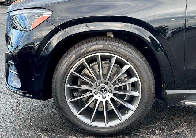 new 2026 Mercedes-Benz GLE 450 car, priced at $85,315
