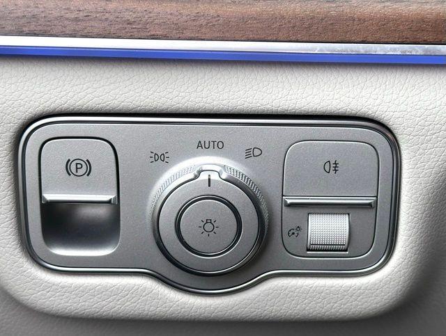 new 2026 Mercedes-Benz GLE 450 car, priced at $85,315