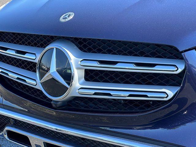 used 2022 Mercedes-Benz GLC 300 car, priced at $30,483