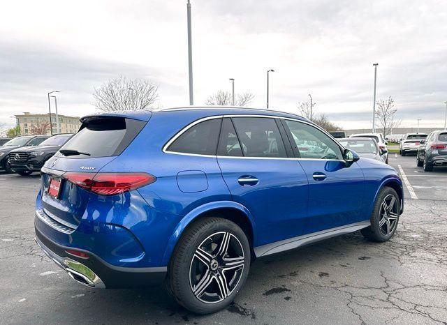 new 2025 Mercedes-Benz GLC 300 car, priced at $63,190