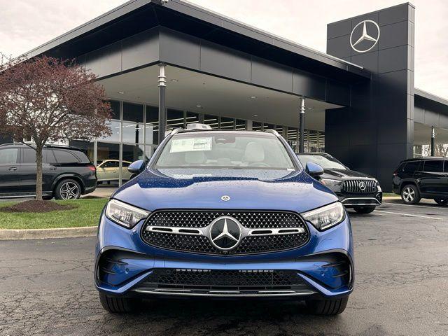 new 2025 Mercedes-Benz GLC 300 car, priced at $63,190