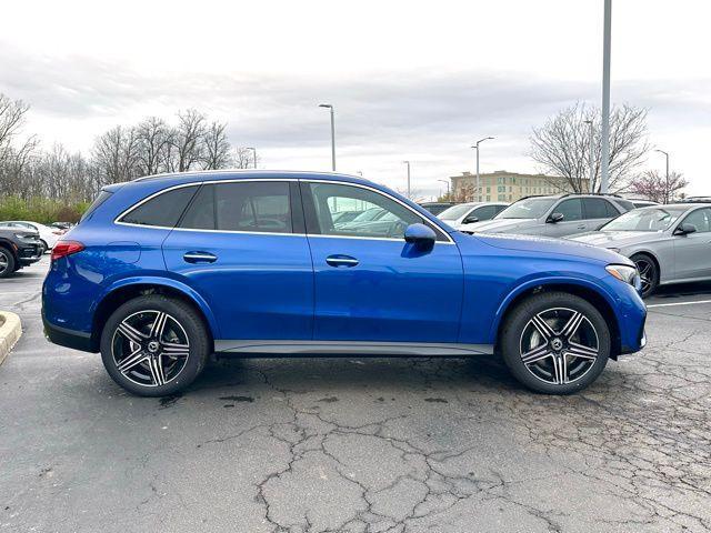 new 2025 Mercedes-Benz GLC 300 car, priced at $63,190
