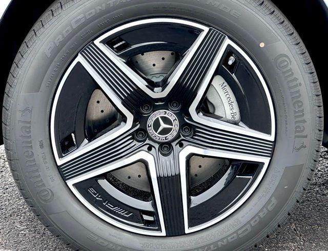 new 2025 Mercedes-Benz GLC 350e car, priced at $67,450