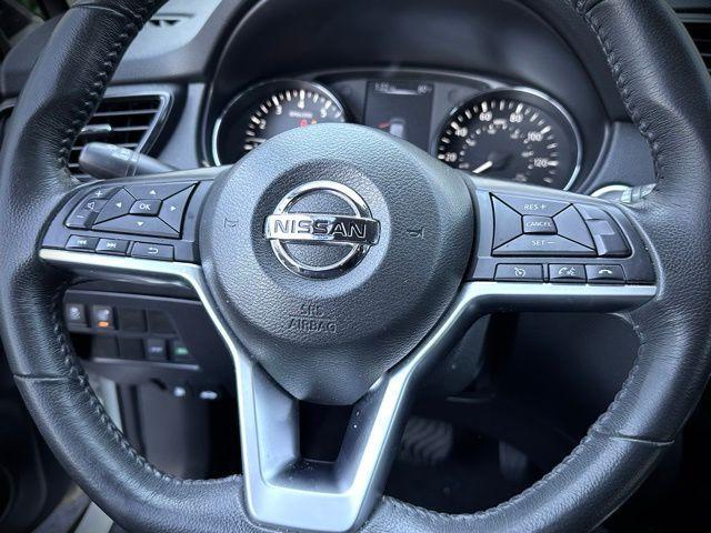 used 2017 Nissan Rogue car, priced at $13,939