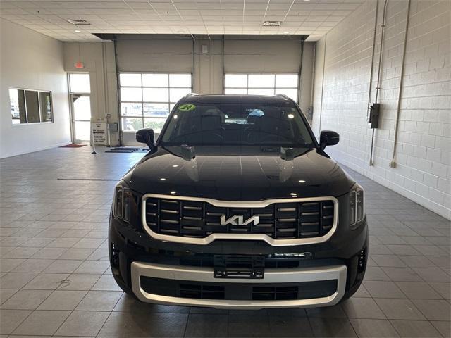 used 2024 Kia Telluride car, priced at $36,363