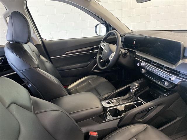 used 2024 Kia Telluride car, priced at $36,363