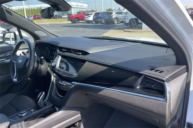 used 2021 Cadillac XT6 car, priced at $25,415