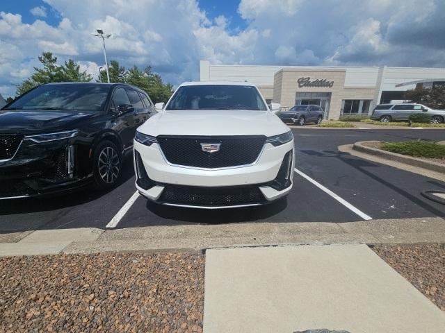 used 2021 Cadillac XT6 car, priced at $29,588