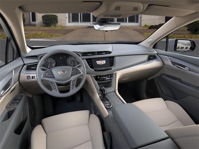 new 2025 Cadillac XT5 car, priced at $54,105