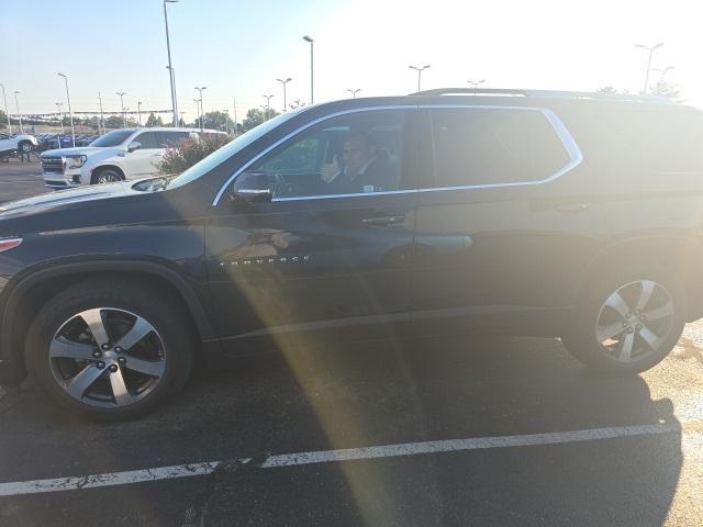 used 2018 Chevrolet Traverse car, priced at $12,995