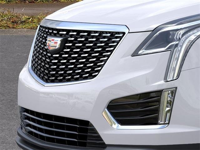 new 2025 Cadillac XT5 car, priced at $44,738