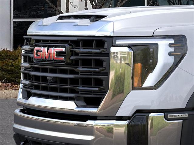 new 2025 GMC Sierra 3500 car, priced at $60,683