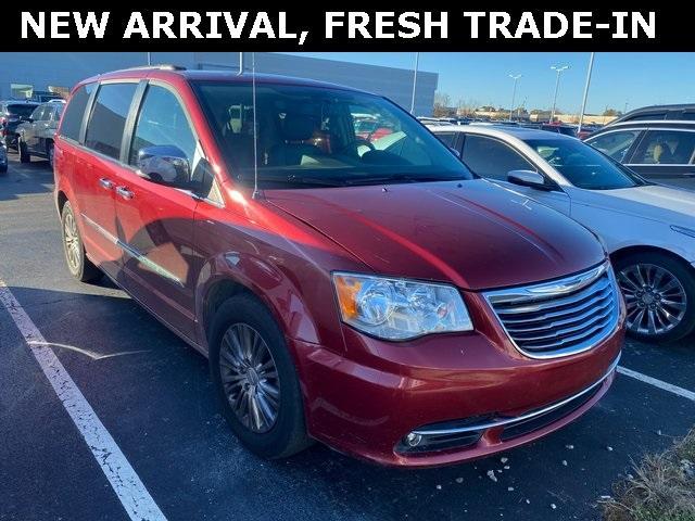 used 2016 Chrysler Town & Country car, priced at $11,565