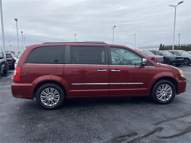 used 2016 Chrysler Town & Country car, priced at $10,995