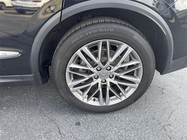 used 2022 Acura MDX car, priced at $43,433