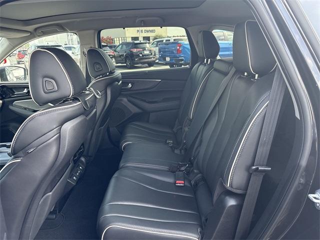 used 2022 Acura MDX car, priced at $43,433