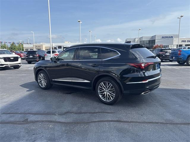used 2022 Acura MDX car, priced at $43,433