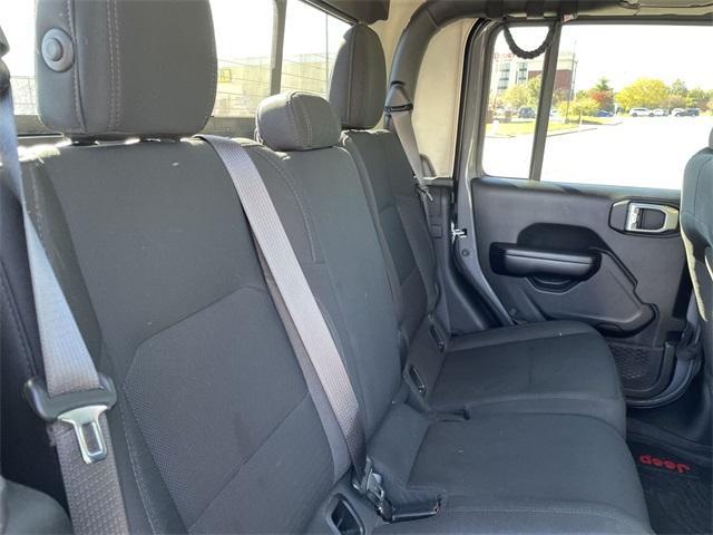 used 2021 Jeep Gladiator car, priced at $33,414