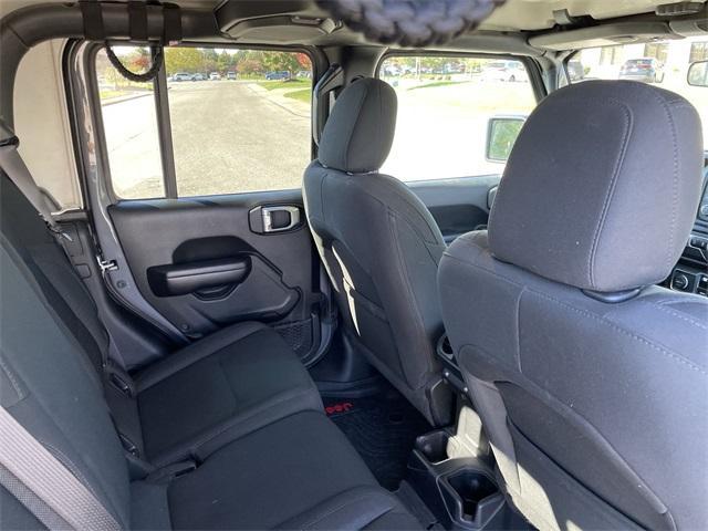 used 2021 Jeep Gladiator car, priced at $33,414