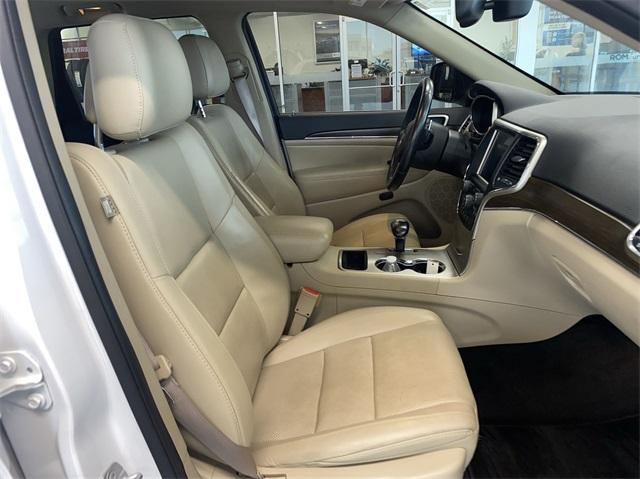 used 2015 Jeep Grand Cherokee car, priced at $15,378