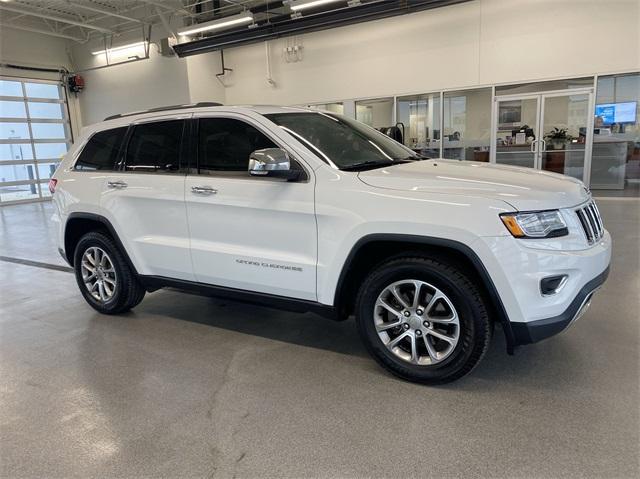 used 2015 Jeep Grand Cherokee car, priced at $15,378