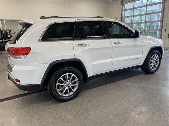 used 2015 Jeep Grand Cherokee car, priced at $15,378