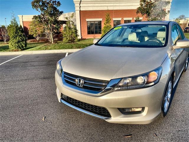 used 2014 Honda Accord car, priced at $15,889