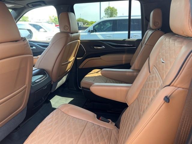 used 2023 Cadillac Escalade ESV car, priced at $76,604