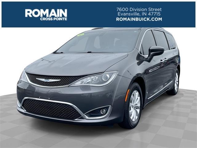 used 2018 Chrysler Pacifica car, priced at $11,345