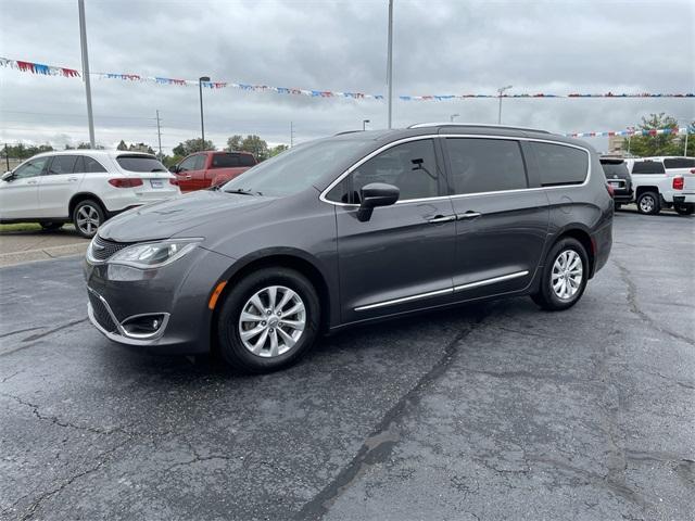 used 2018 Chrysler Pacifica car, priced at $10,999