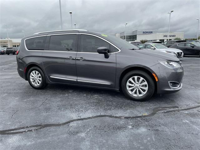 used 2018 Chrysler Pacifica car, priced at $10,999