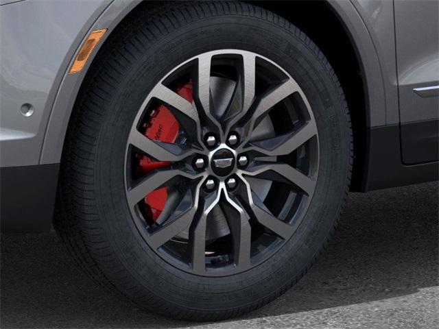 new 2025 Cadillac XT5 car, priced at $61,380